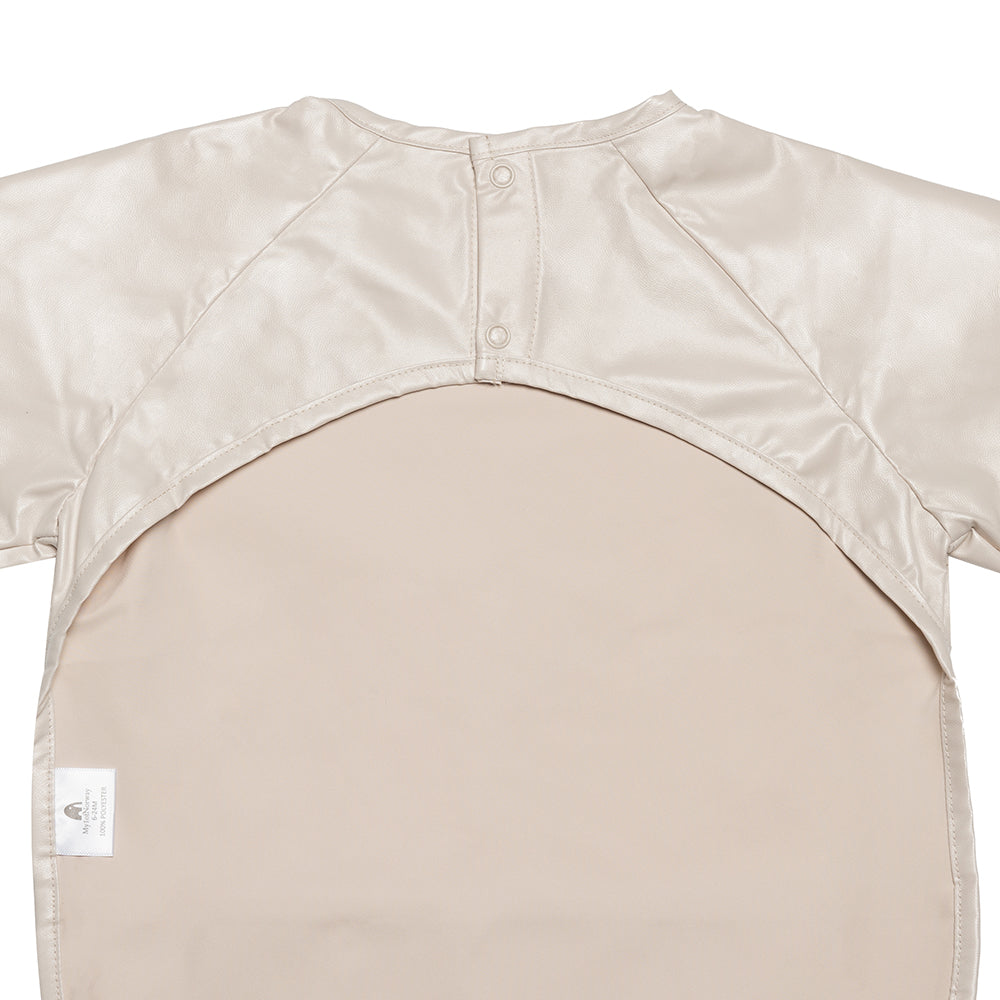 Sleeve Bib