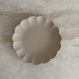 Silicone plate My1 BLOSSOM Size L - Dark sand