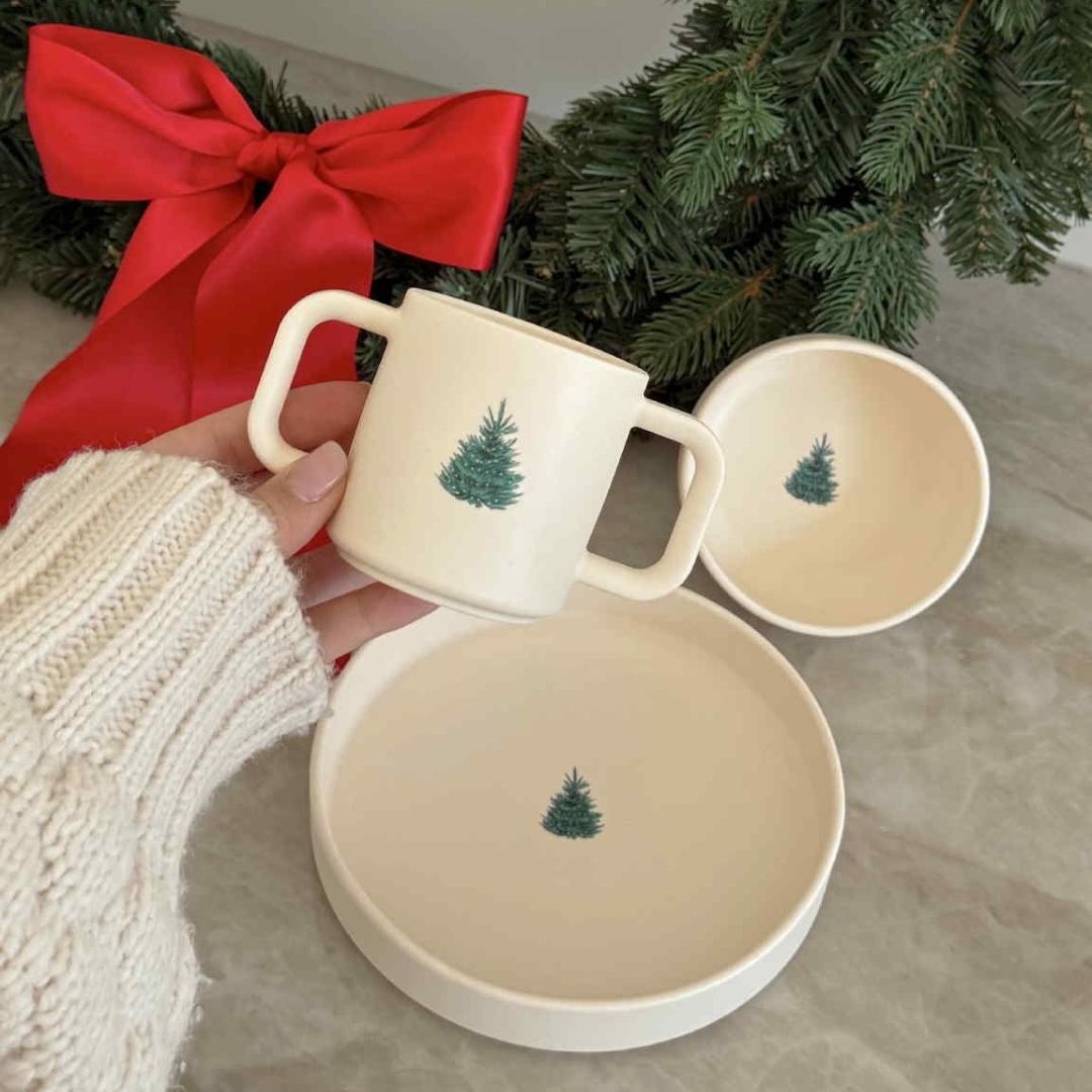 Christmas dinnerware - My1 Christmas edition 🎁🎅🏼🎄✨